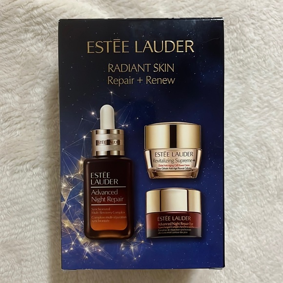 *NEW* Estēe Lauder - Radiant Skin - Repair + Renew - Picture 2 of 4